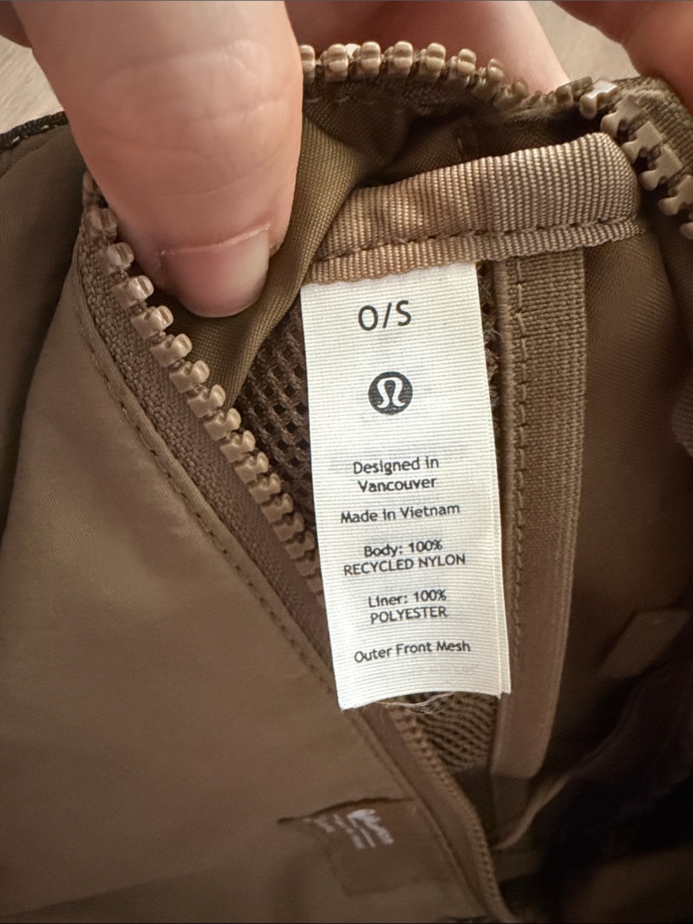 lululemon athletica Khaki Belt Bag - Picture 3 of 5